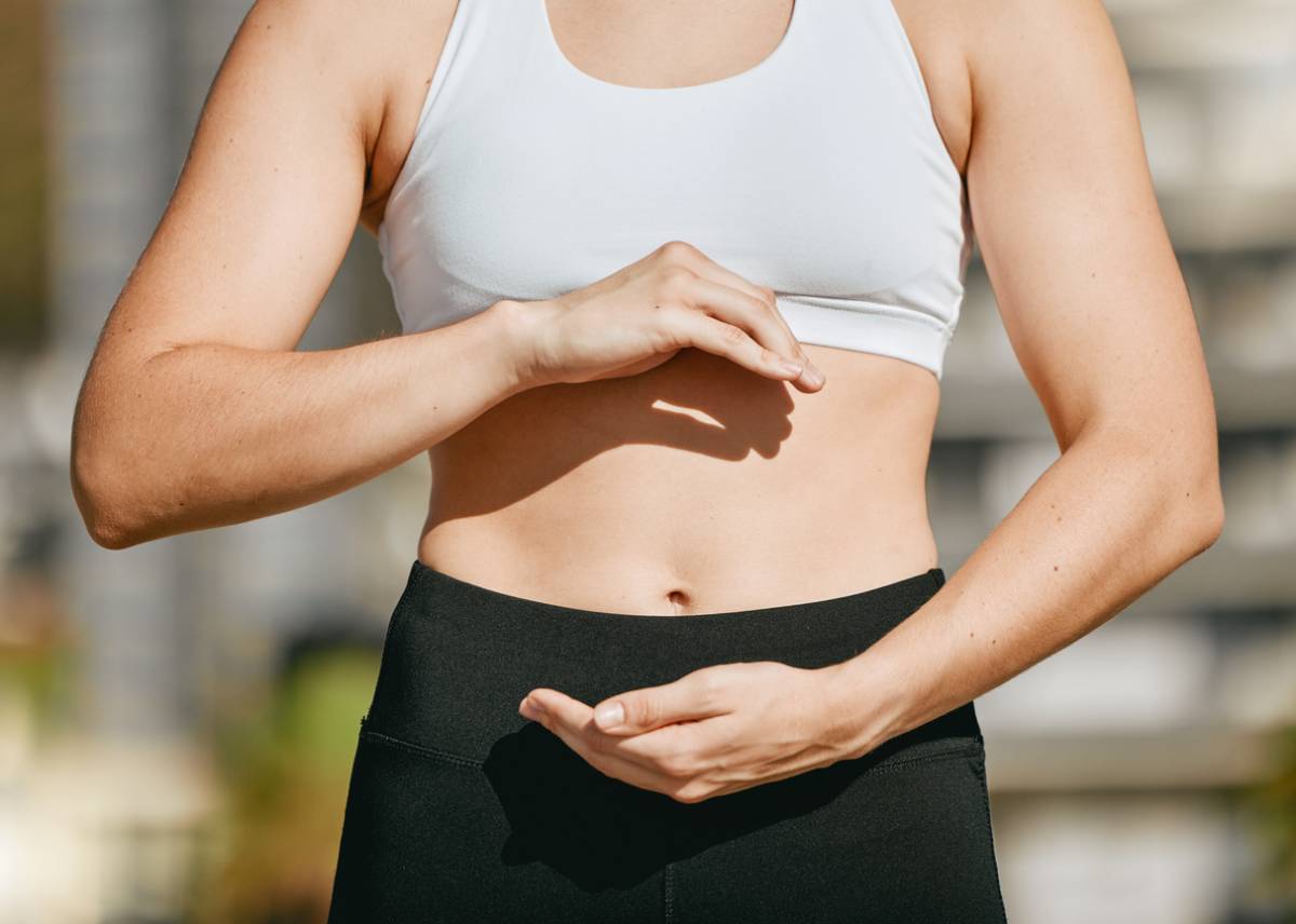 featured image for how to maintain tummy tuck results